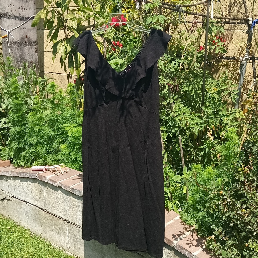 Black 1X dress from Wrapper